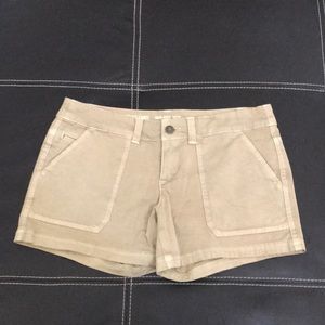 Mid rise midi cargo shorts